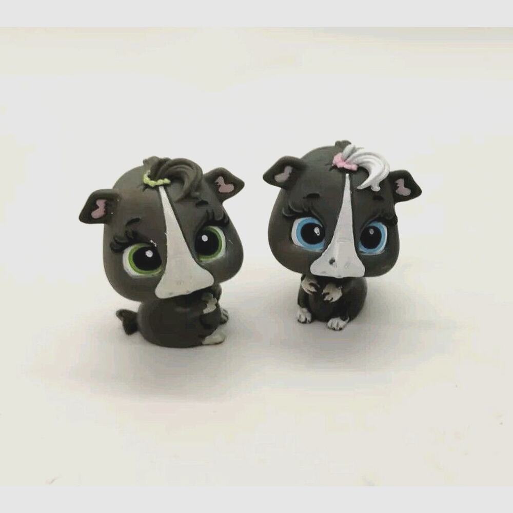 2 Bratz Lil Pets Guinea Pigs - Green Eyes - Blue Eyes